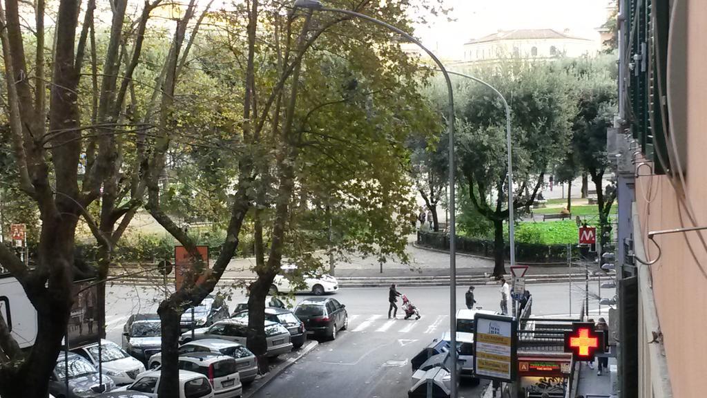 LCH-Lateran Charming House Apartment Rome Ruang foto