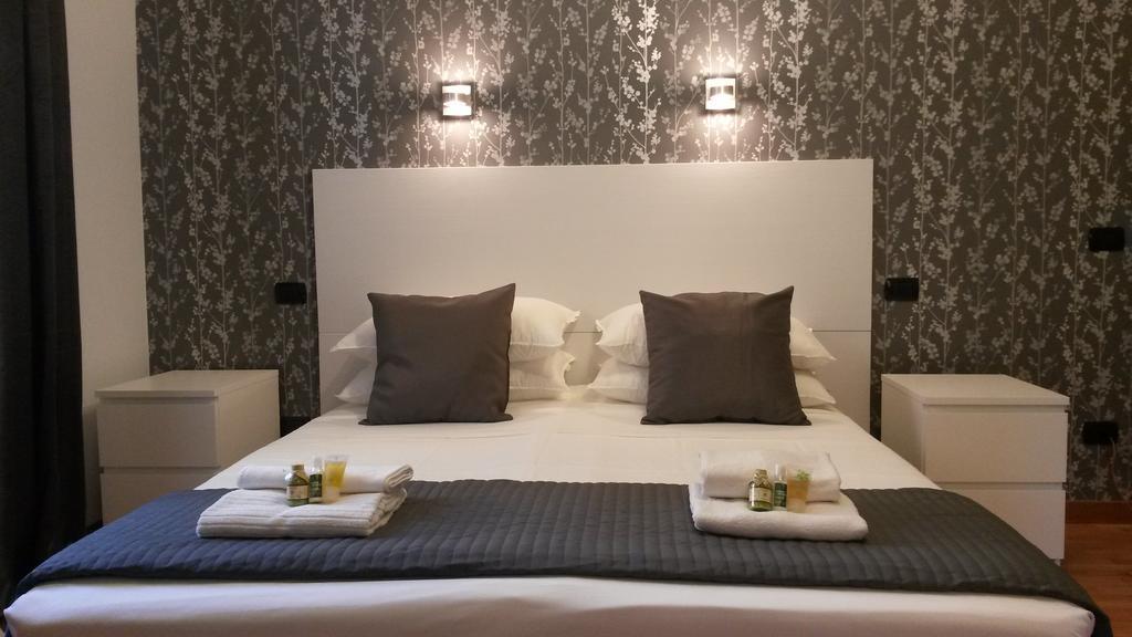 LCH-Lateran Charming House Apartment Rome Ruang foto