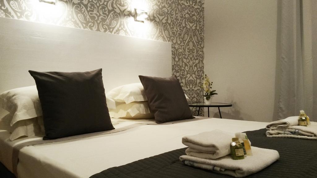 LCH-Lateran Charming House Apartment Rome Ruang foto